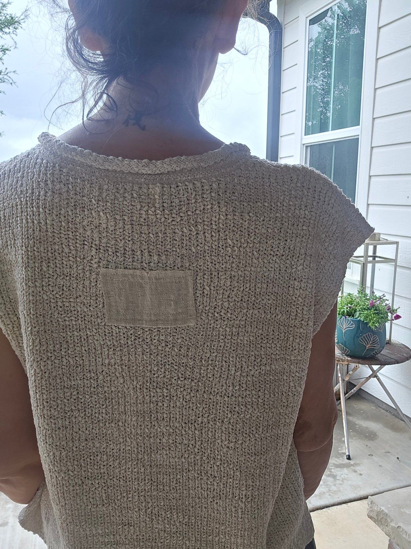 Relaxed fit sweater in taupe