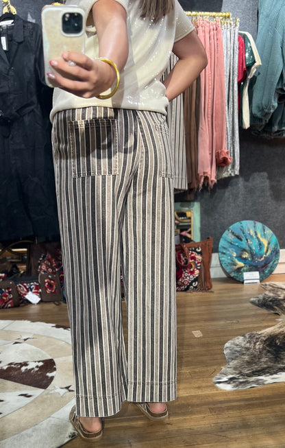 Brown multicolored striped pants