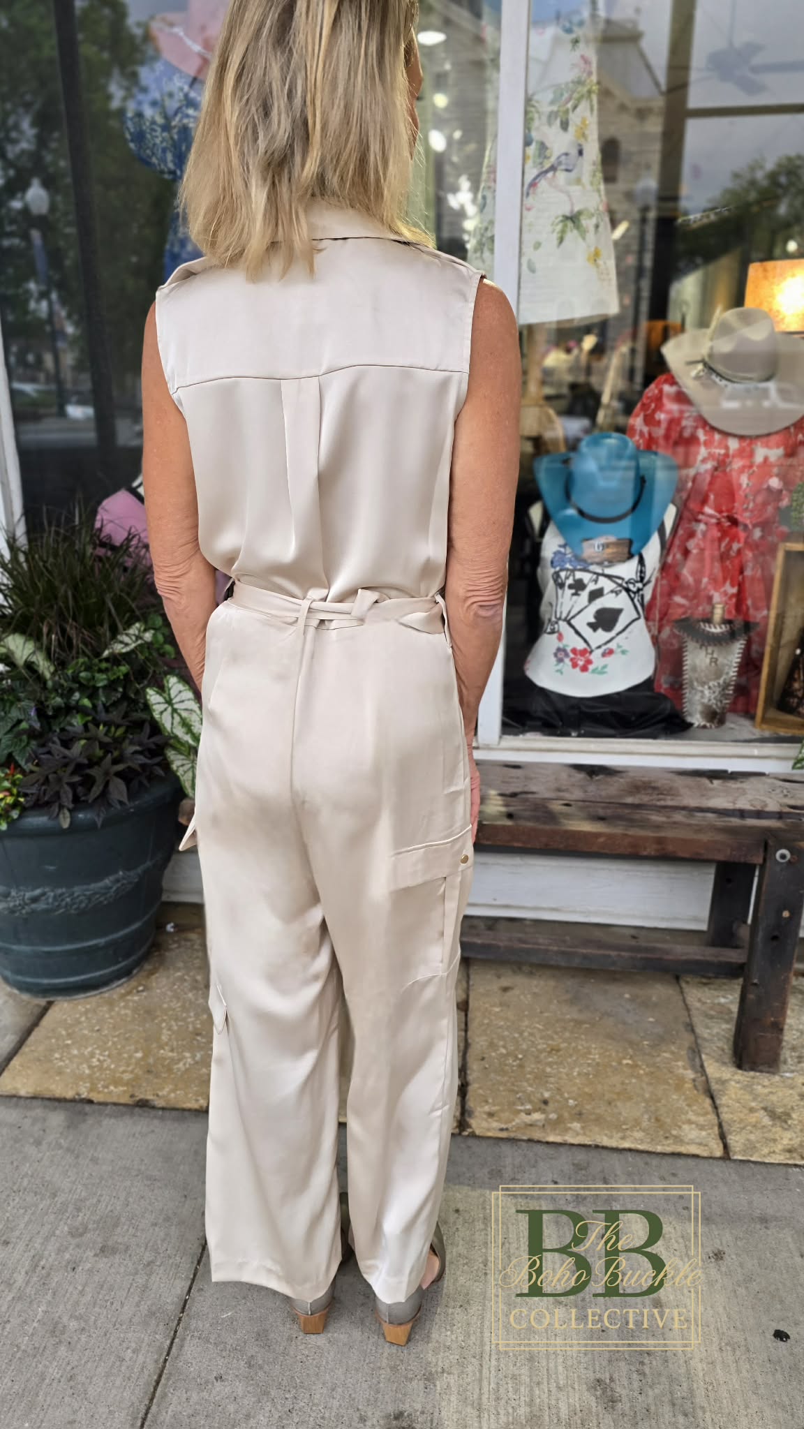 Crème satin jumper with gold belt
