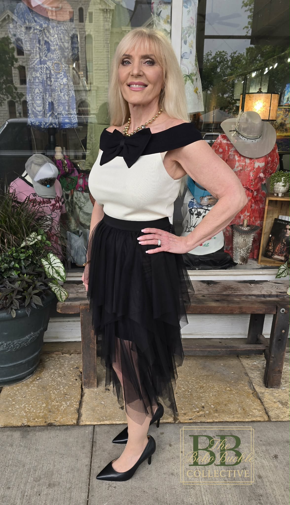 White and black bow top