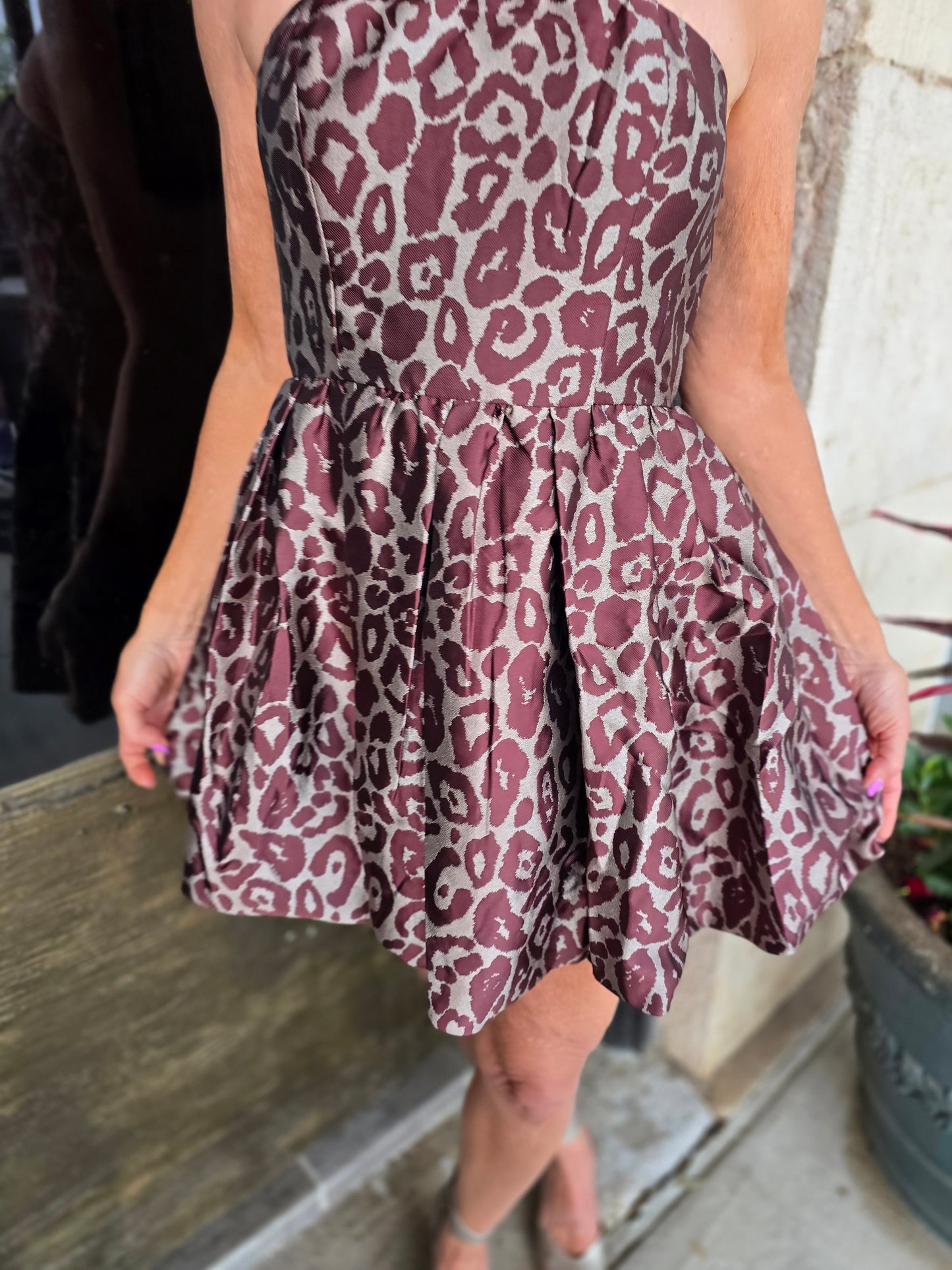 Maroon leopard mini bubble dress